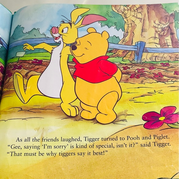 Disney’s Winnie The Pooh I’m Really Sorry Hardcover Picture Book - Picture 3 of 7